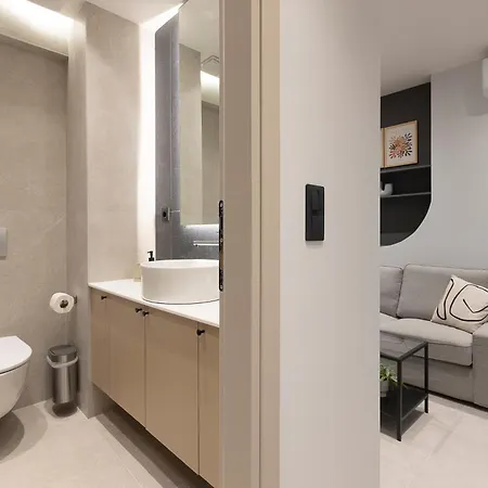 Urban Folks Filippou Apartment